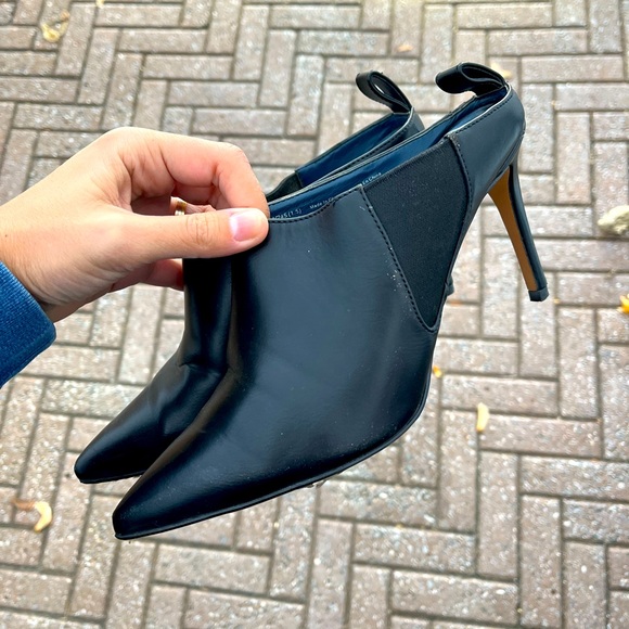 Heels - Picture 1 of 3